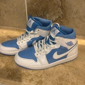 Jordan 1 Mid - Legend Blue - Men Size 8.5